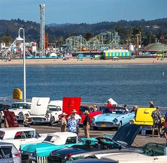 Santa Cruz Wharf: T-Birds on the Wharf 