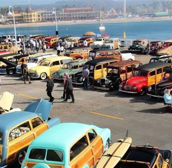 Woodies on the Wharf